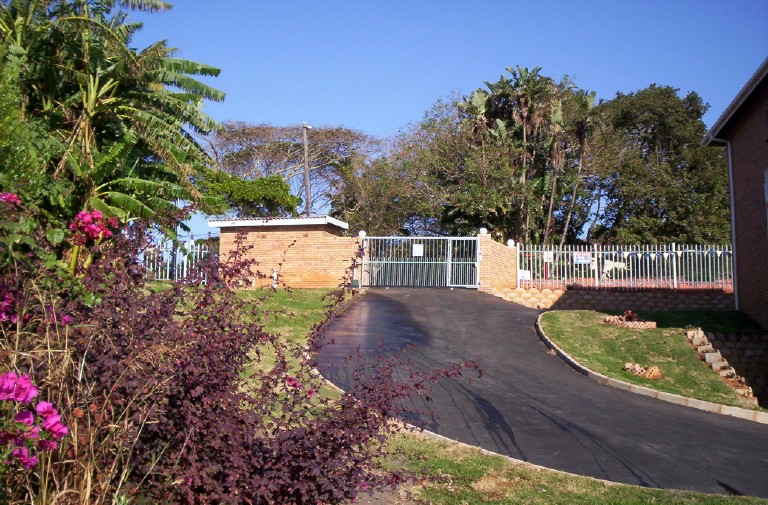 Image 2 of 17  -  208 kB